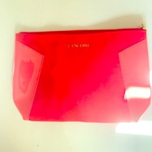 Makeup bag